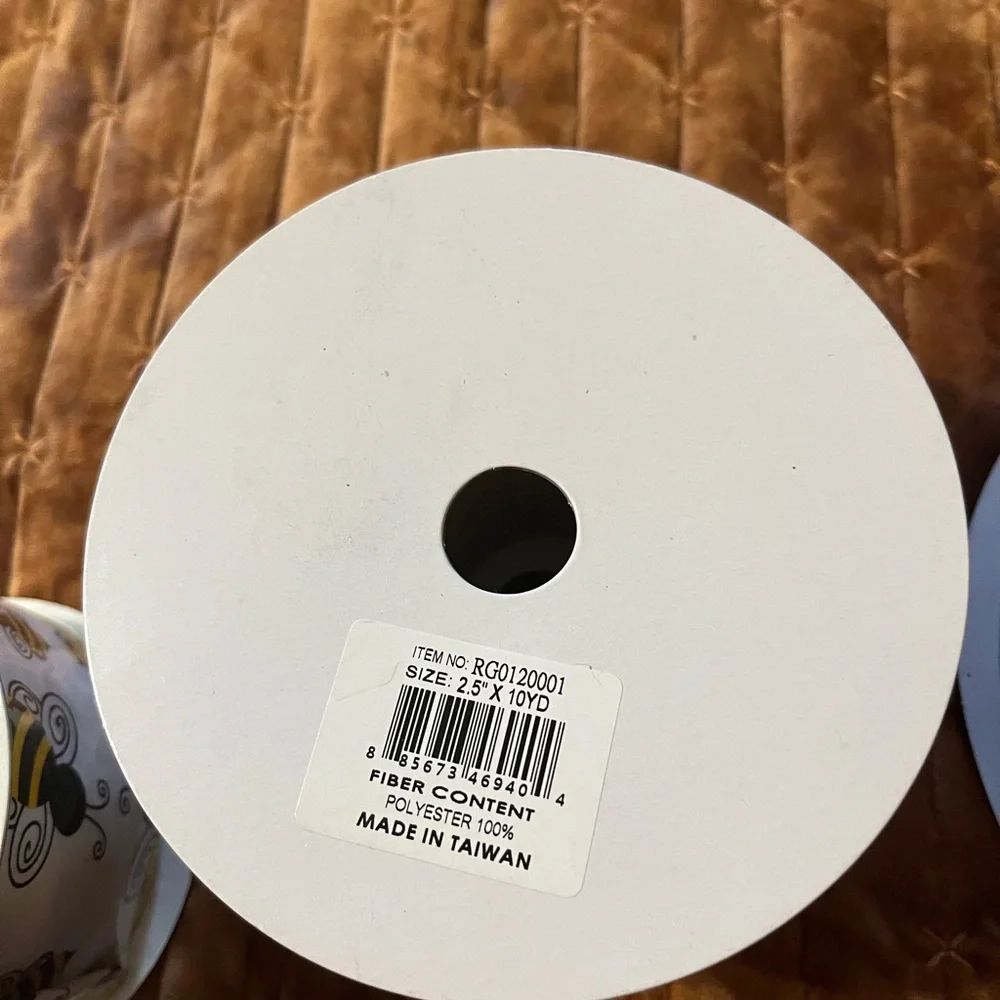 Signature Ribbon Collection - Red, Green, Gold - Picture 8 of 8